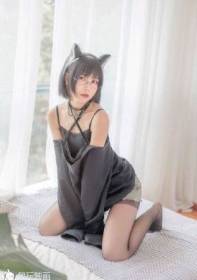 漂亮的保姆免费完整版观看中文